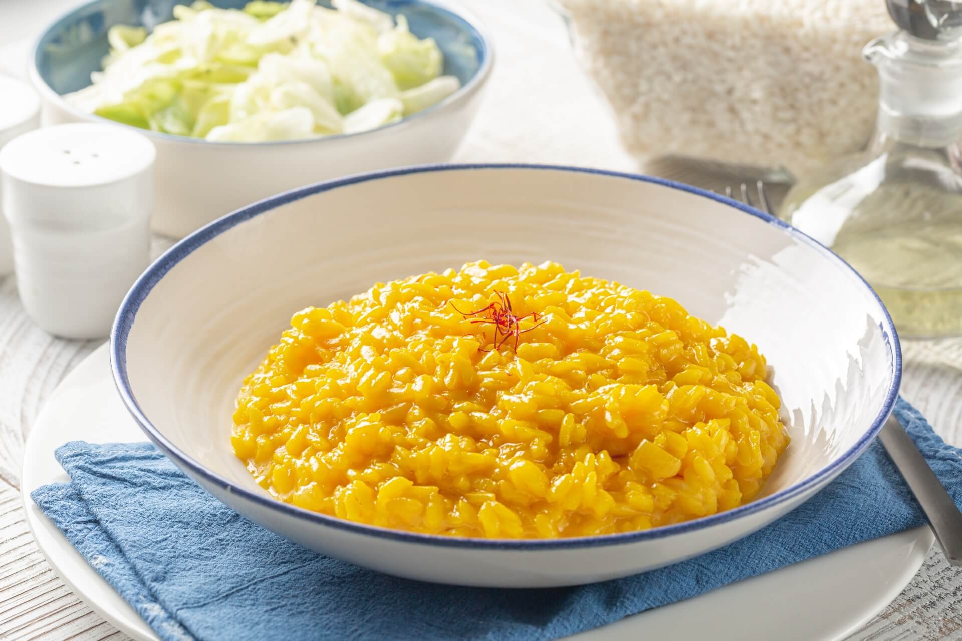 ricetta del risotto alla milanese con salame milano e formaggio fontina