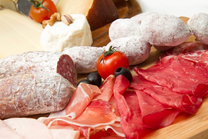 salumi italiani affettati a Londra, Inghilterra e Regno Unito